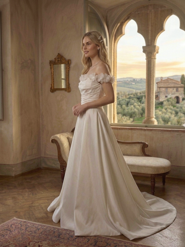 Menyasszonyi Ruha Lecsatolható Uszállyal Menyasszonyi Ruha Lecsatolható Uszállyal