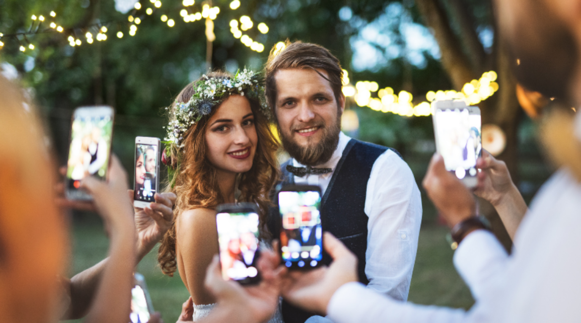 Esküvő a közösségi média nélkül