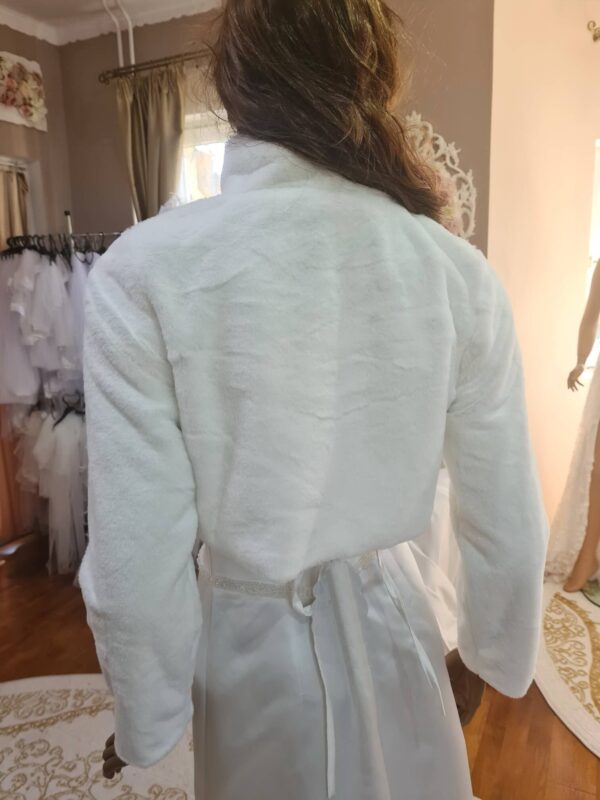 Menyasszonyi kabát