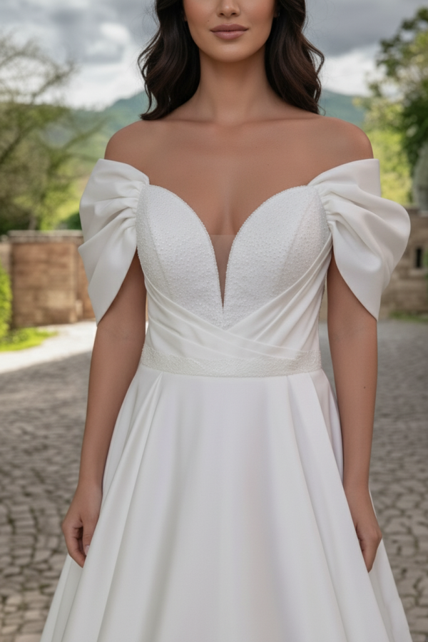 Ejtett vállas szatén esküvői ruha