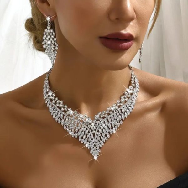 Menyasszonyi ékszer