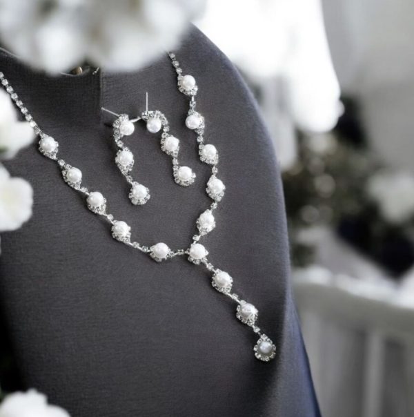 Menyasszonyi ékszer