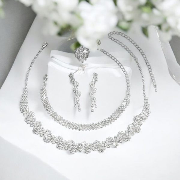 Menyasszonyi ékszer