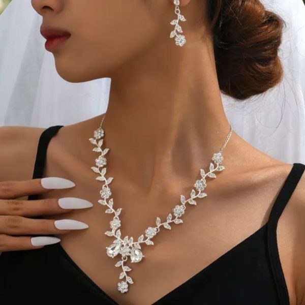 Menyasszonyi ékszer