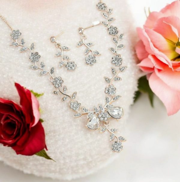 Menyasszonyi ékszer