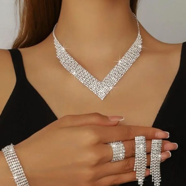 Menyasszonyi ékszer