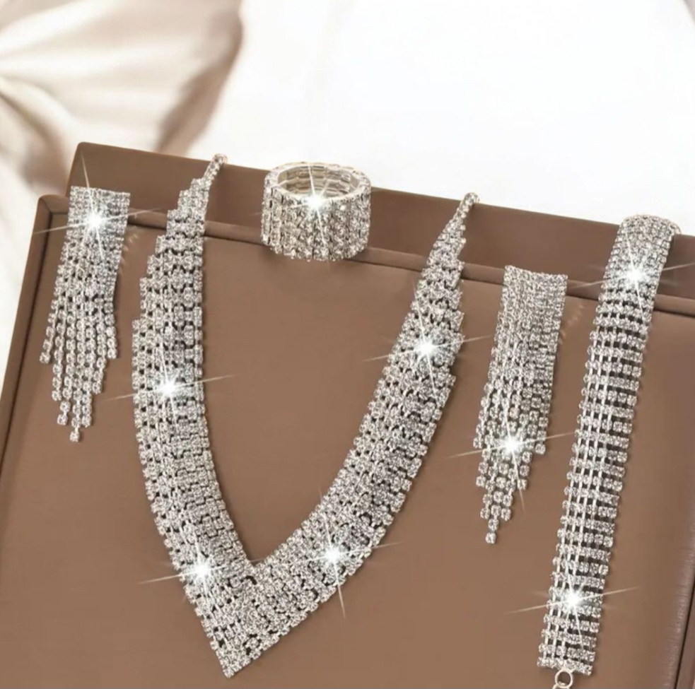 Menyasszonyi ékszer