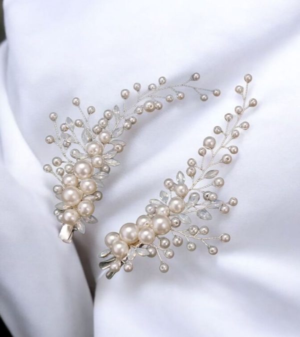 Csatos menyasszonyi fejdísz