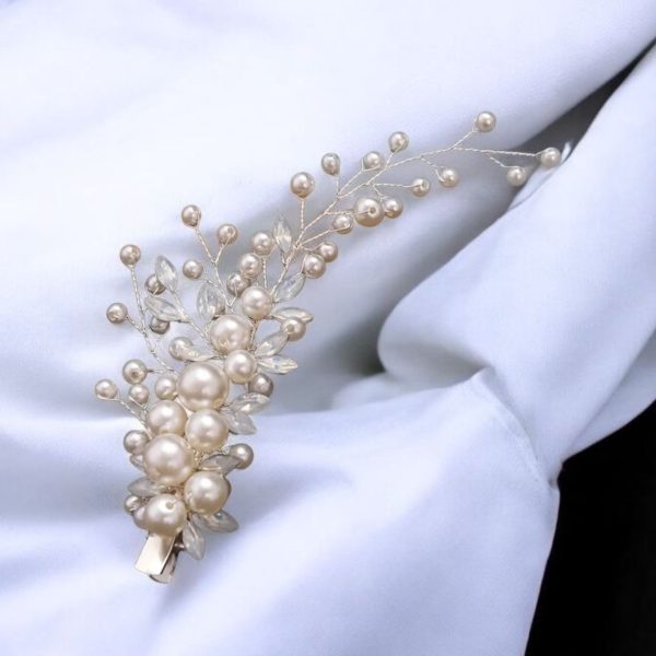 Csatos menyasszonyi fejdísz