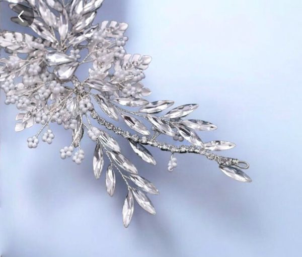 Menyasszonyi fejdísz