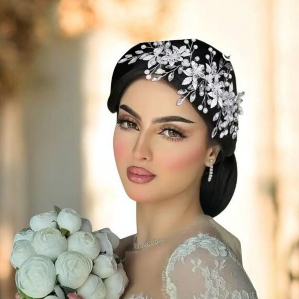 Virágos menyasszonyi fejdísz