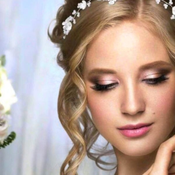 menyasszonyi fejdísz