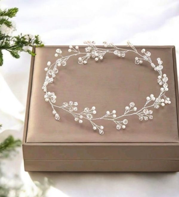 menyasszonyi fejdísz