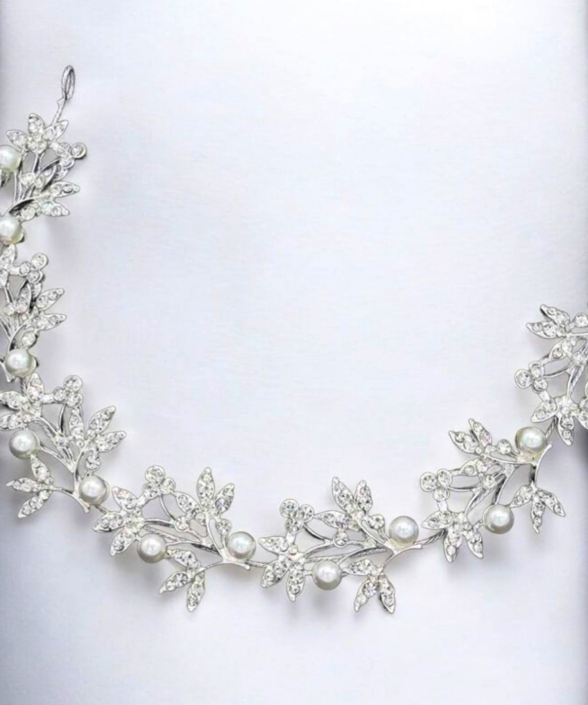 menyasszonyi fejdísz