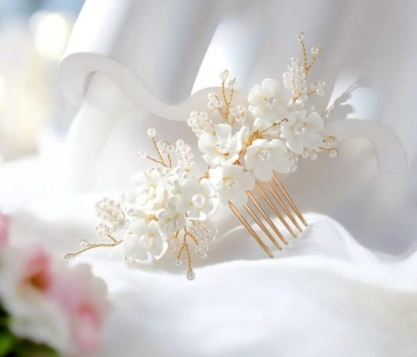 menyasszonyi fejdísz