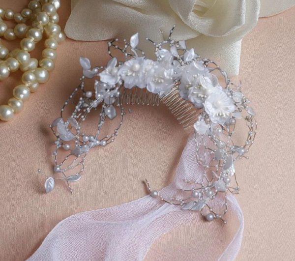 menyasszonyi fejdísz