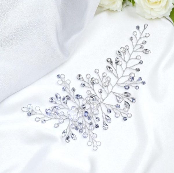 menyasszonyi fejdísz