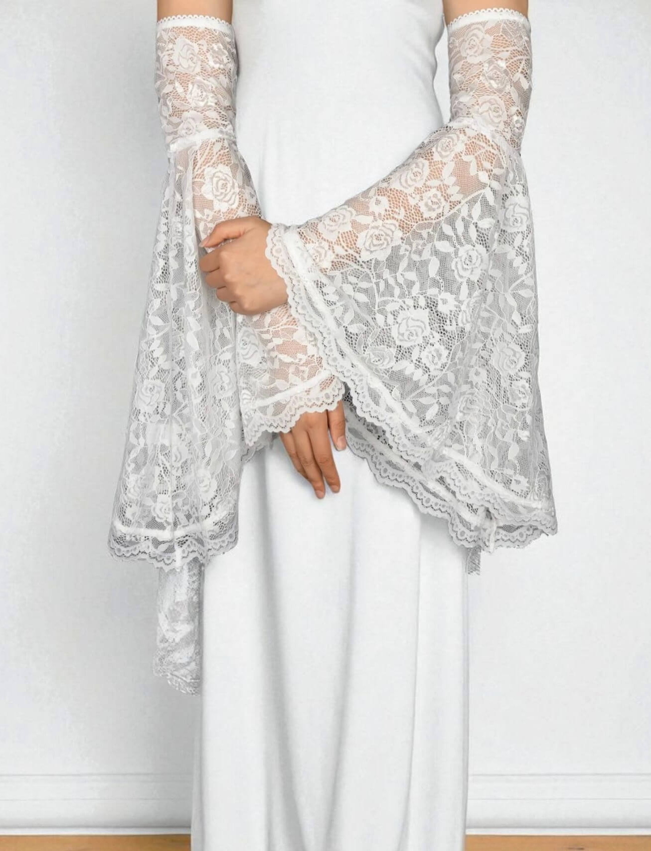 Csipke menyasszonyi kesztyű