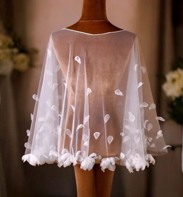 csipkés menyasszonyi pelerin