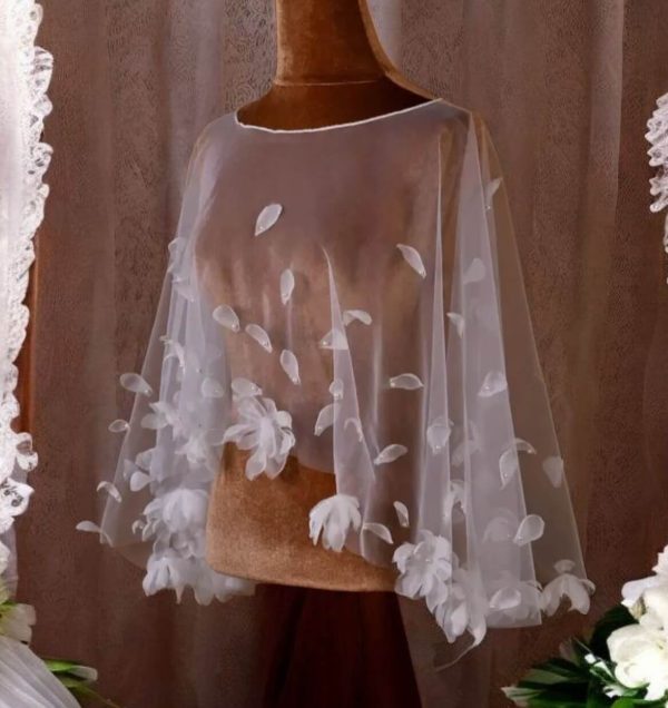 Menyasszonyi pelerin 19i